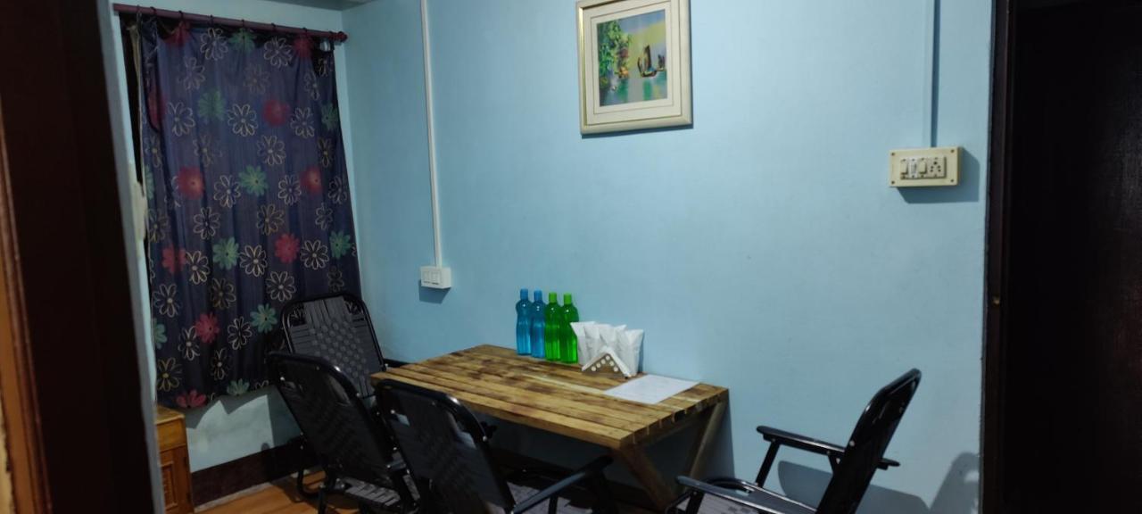 The River View Homestay Kurseong ภายนอก รูปภาพ