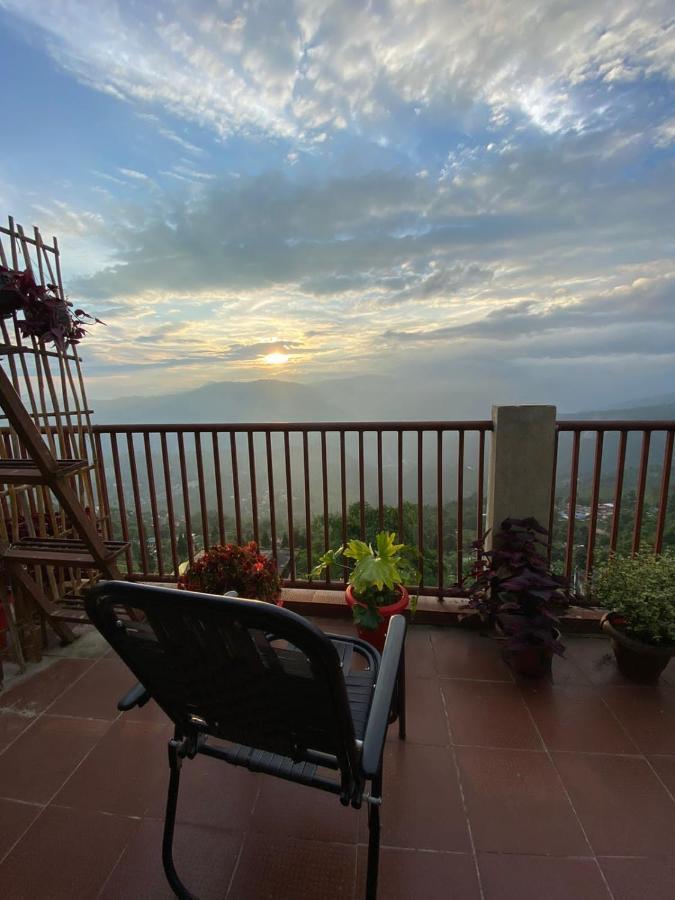 The River View Homestay Kurseong ภายนอก รูปภาพ