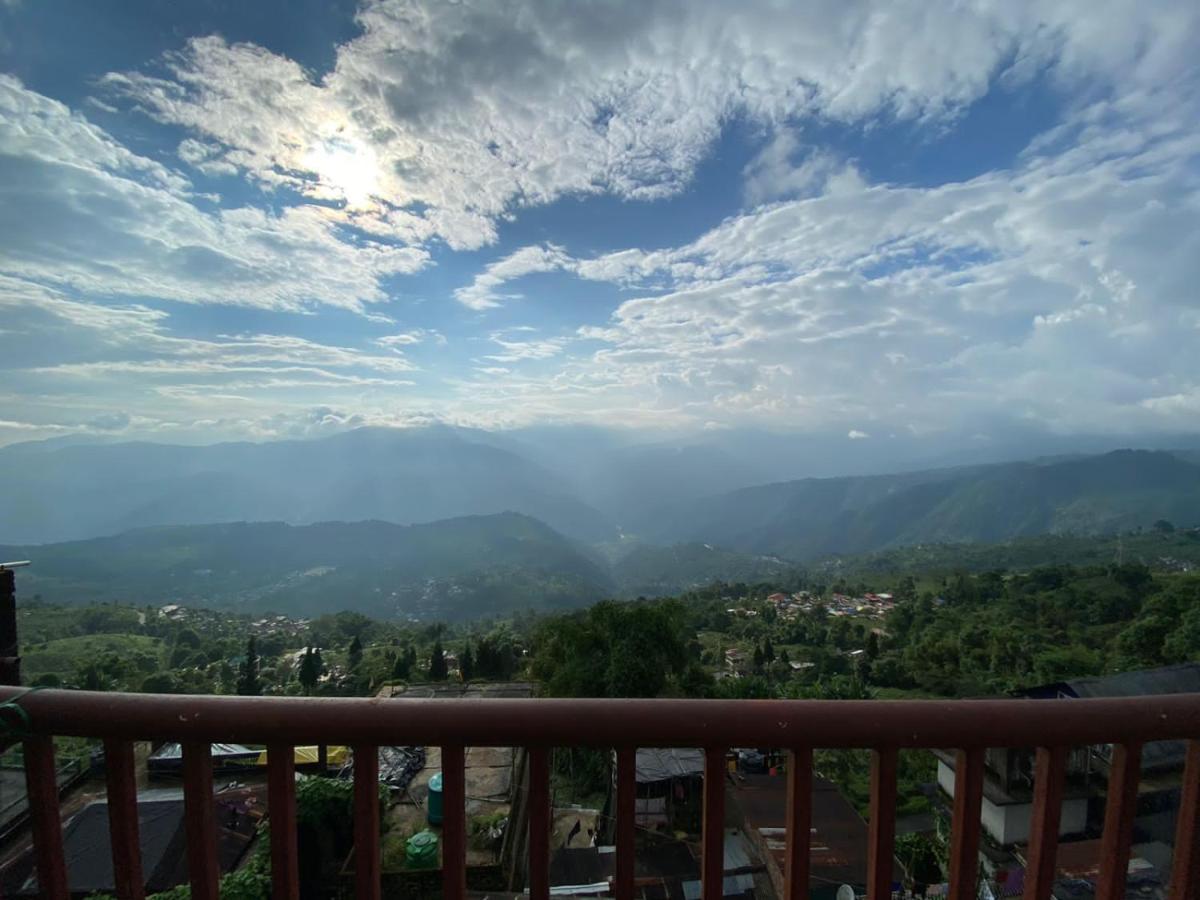 The River View Homestay Kurseong ภายนอก รูปภาพ