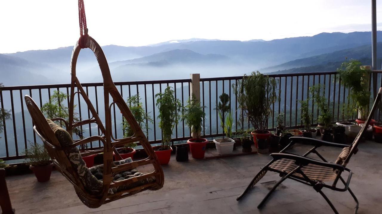 The River View Homestay Kurseong ภายนอก รูปภาพ