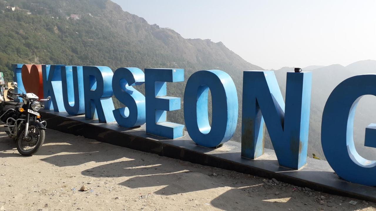 The River View Homestay Kurseong ภายนอก รูปภาพ